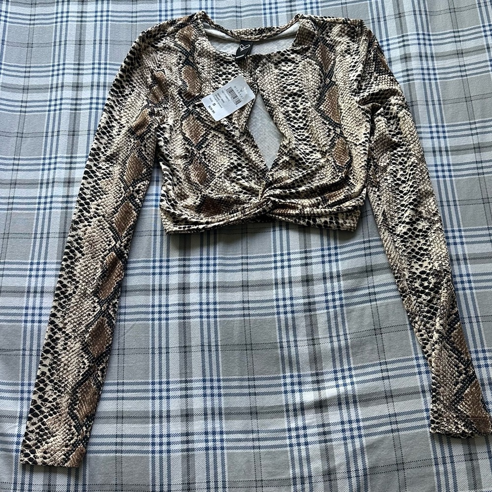 NWT Windsor Snakeskin Crop Top